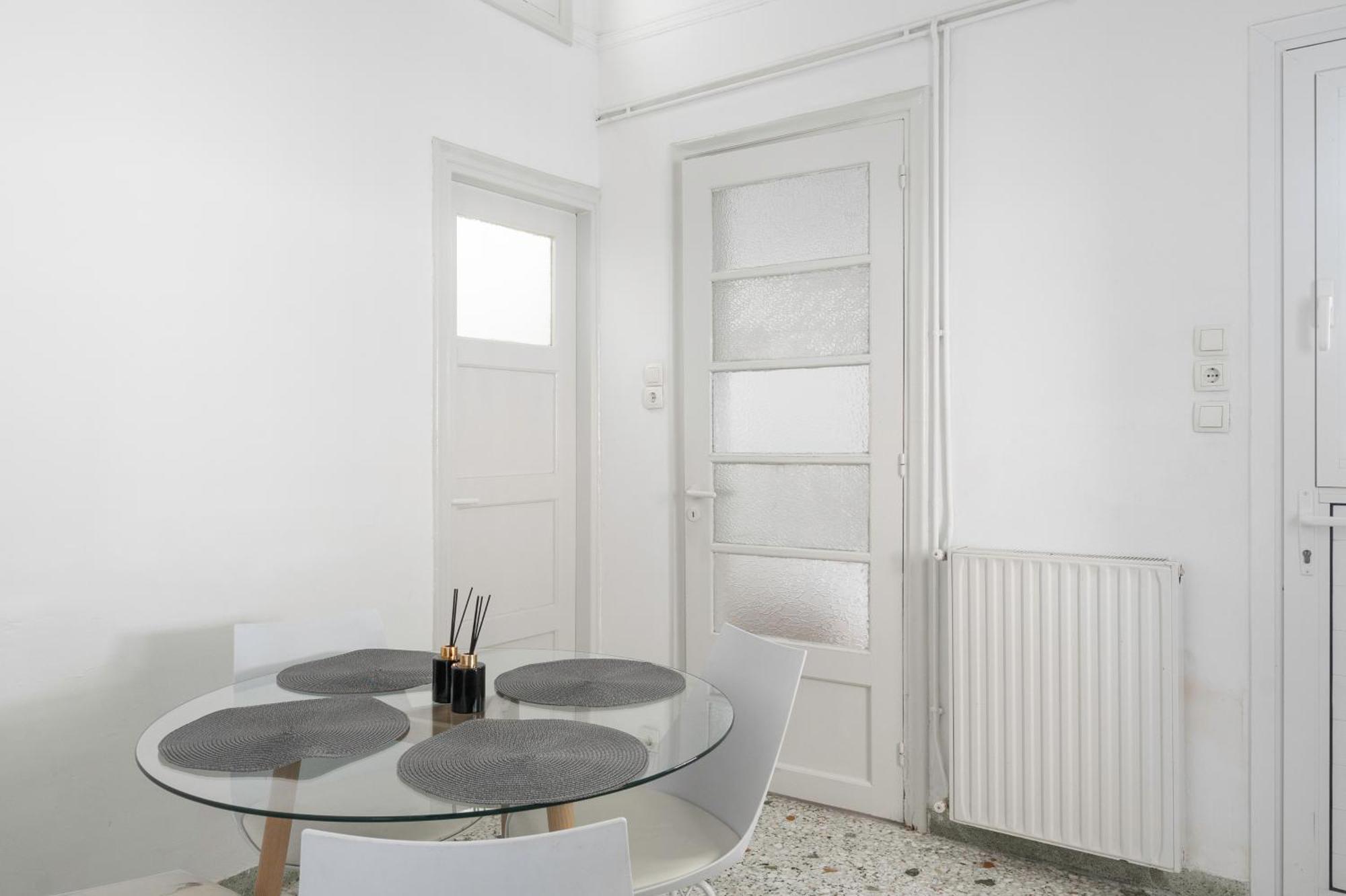 Detached House 1Km From Acropolis Filopappou Villa เอเธนส์ ภายนอก รูปภาพ