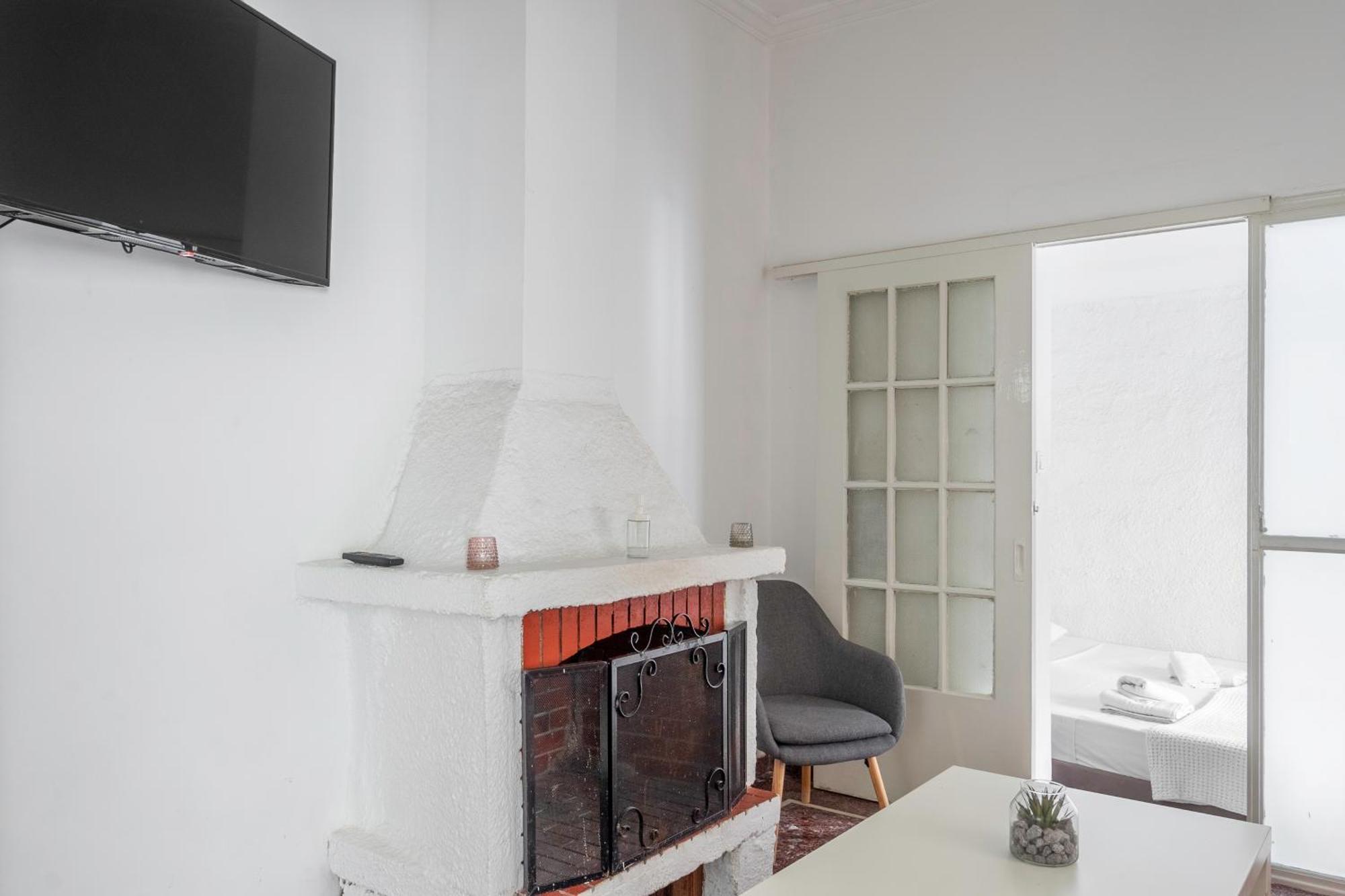 Detached House 1Km From Acropolis Filopappou Villa เอเธนส์ ภายนอก รูปภาพ